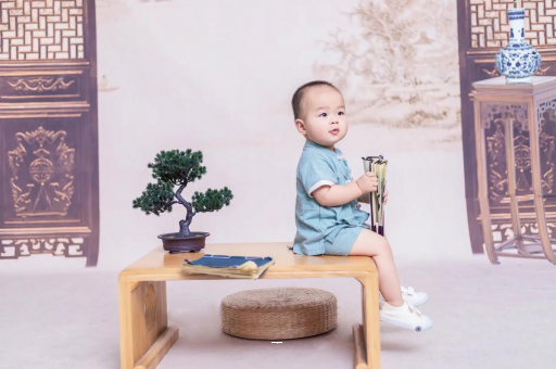 漳州宝宝老是呛奶怎么回事